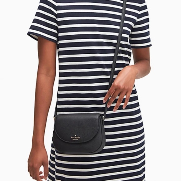 Kate Spade mini crossbody purse ๐ค - Picture 2 of 4